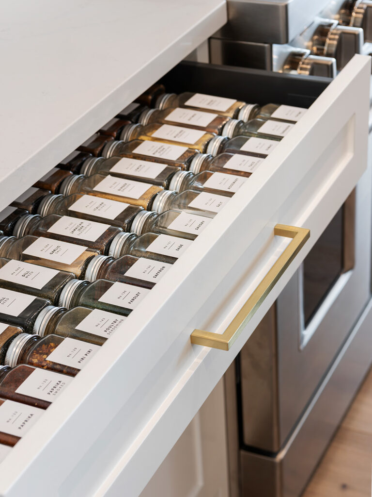 Brae Transitional Kitchen - Laurysen Kitchens