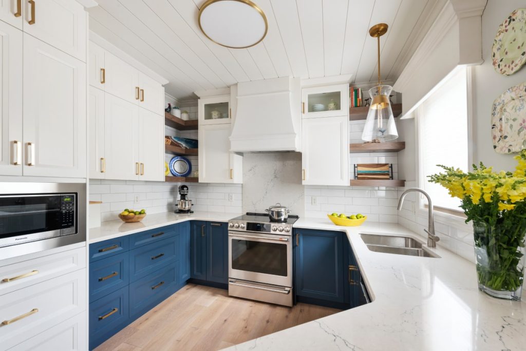 Classic Kitchen Design Idea - Dark Blue Cabinets - Laurysen Kitchens