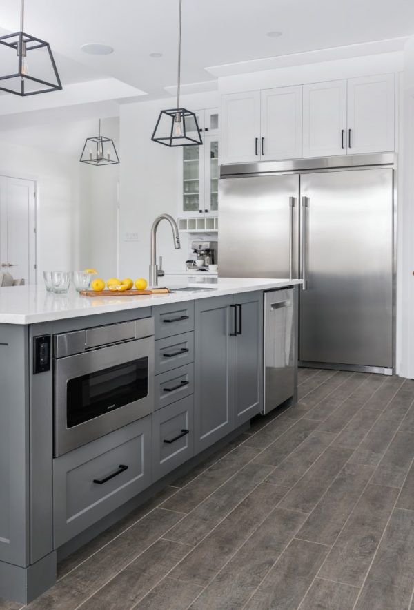Modern Kitchen Designer - Laurysen Kitchens Ottawa