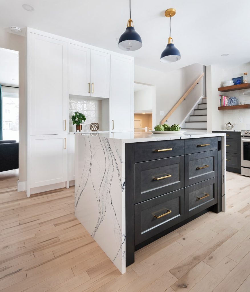 Modern Kitchen Designer - Laurysen Kitchens Ottawa