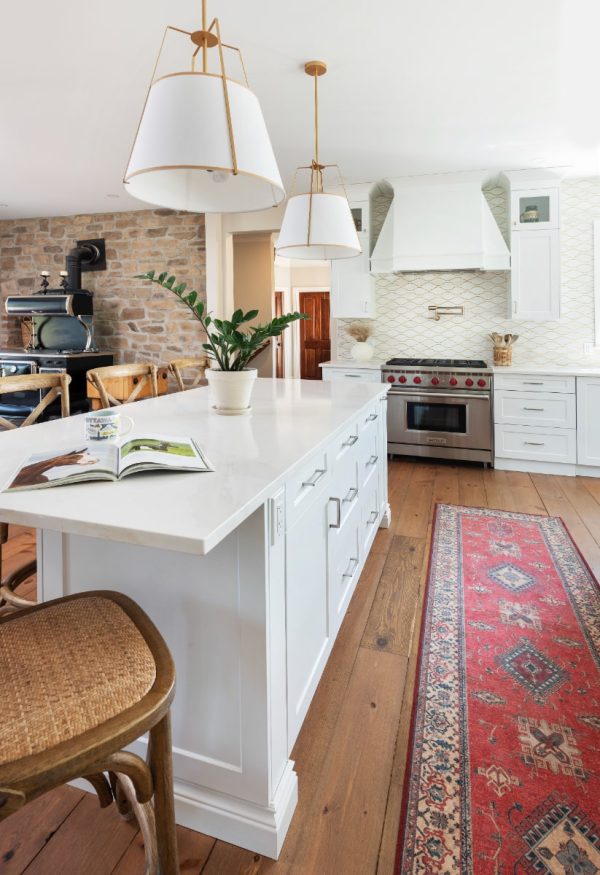 Modern Kitchen Designer - Laurysen Kitchens Ottawa