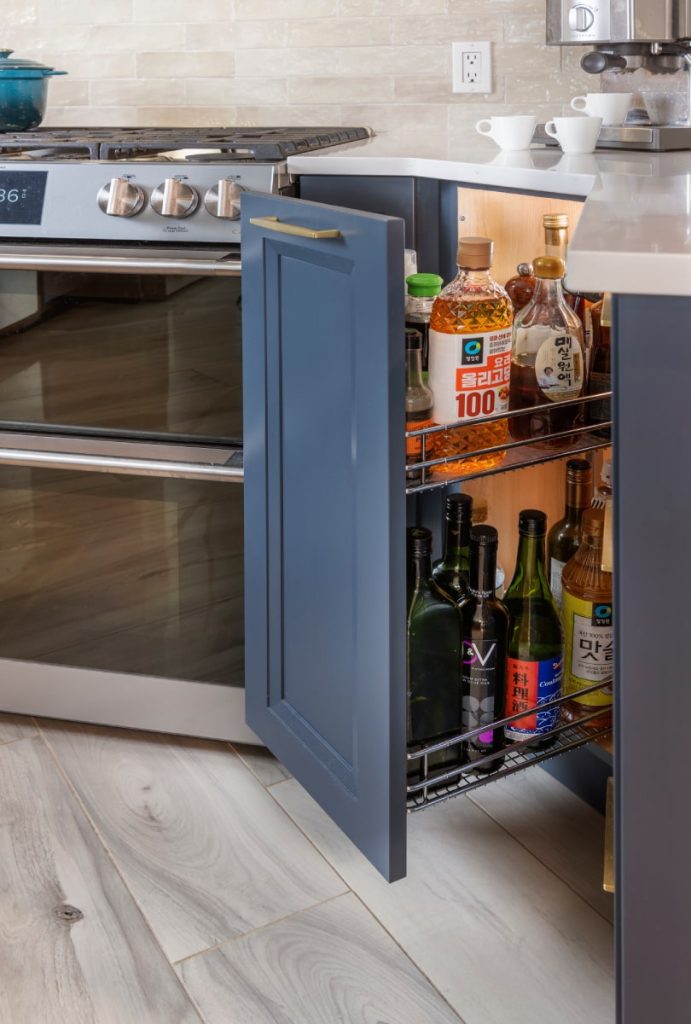 Spice Kitchens Pull-out Cabinet Organizers